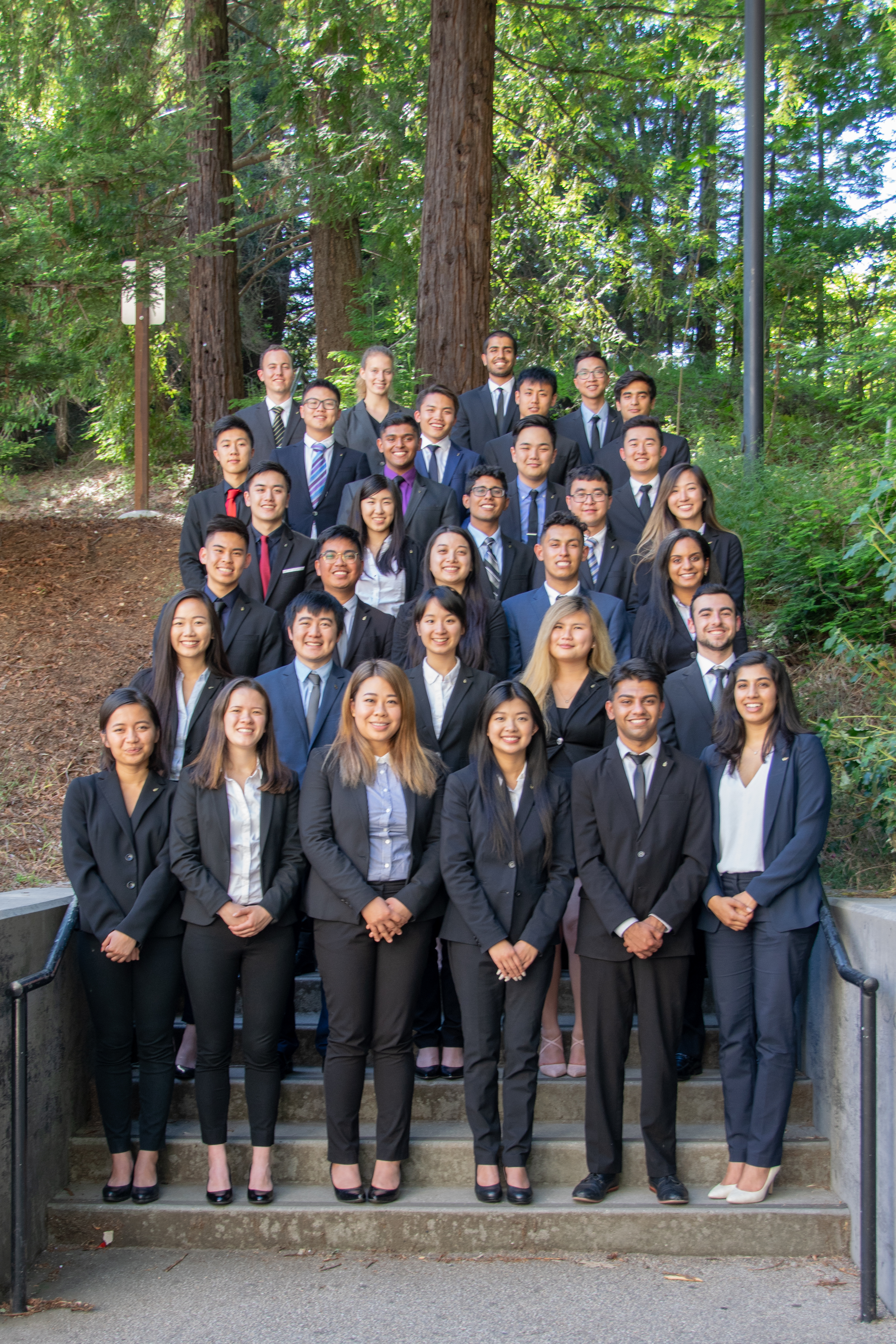 Rustiek middelen tapijt Alpha Kappa Psi Installs New Chapter - Alpha Kappa Psi